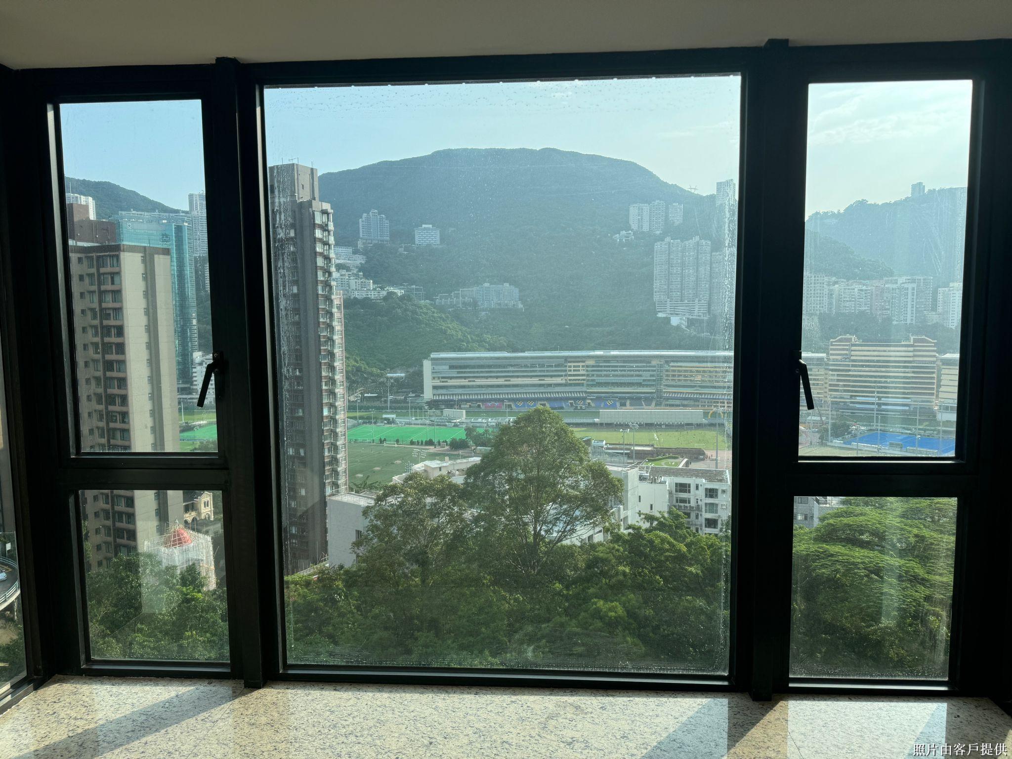 The Leighton Hill Block 1 - Image 9