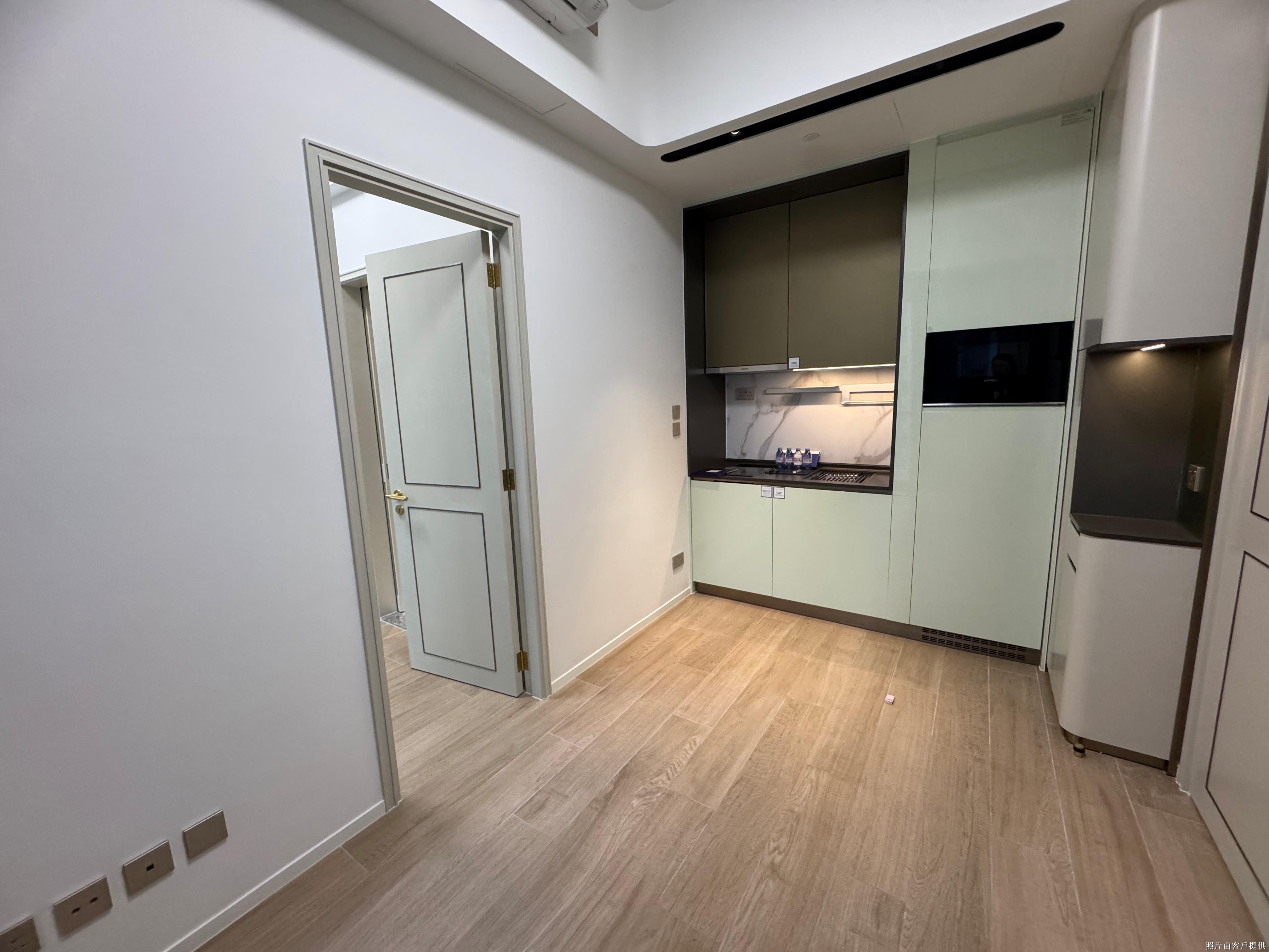 Spring Garden - Image 2