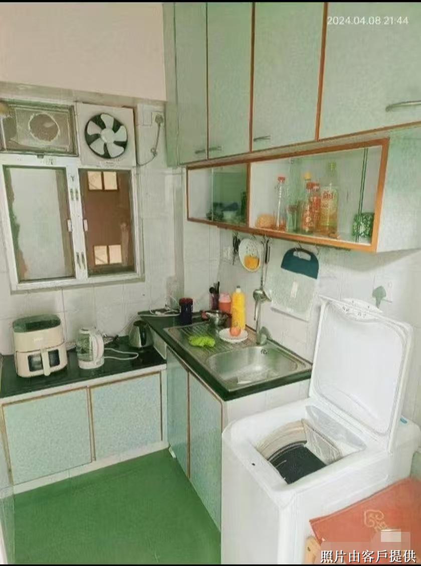 Bou Lee Building - Image 2