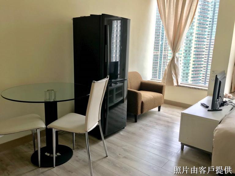 The Metropolis Residence