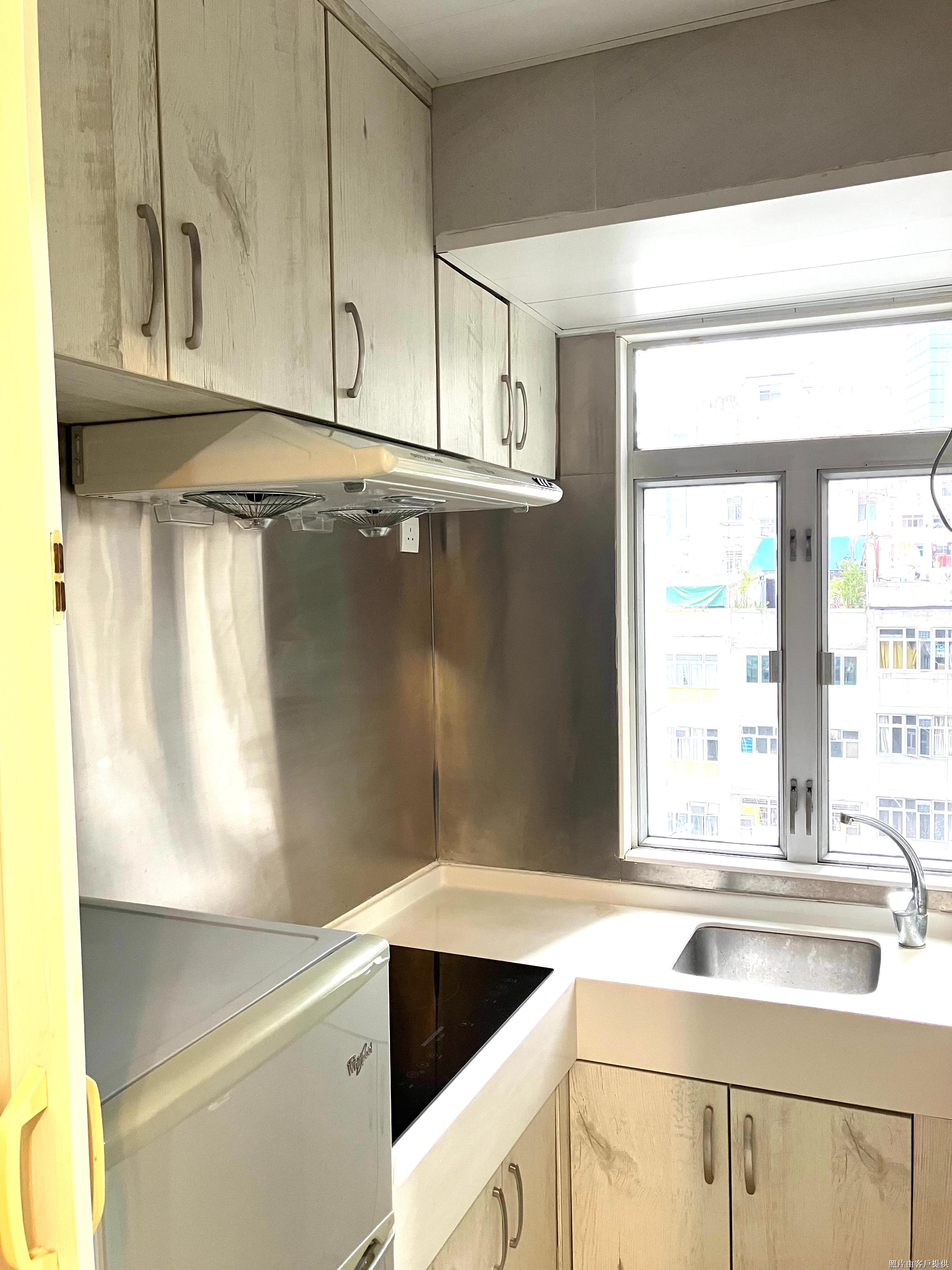 Willie Court - Image 3