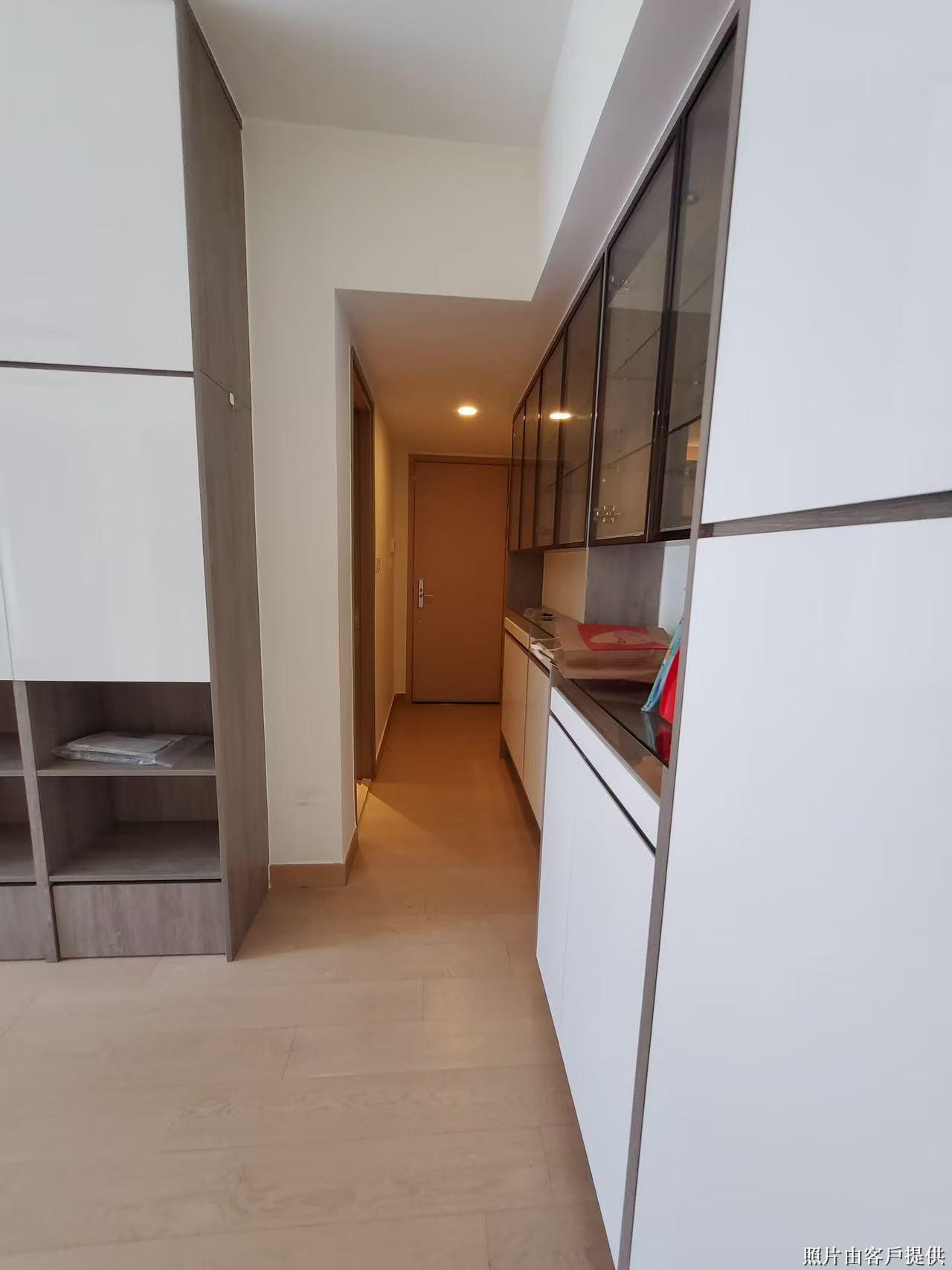 The Spectra - Image 3