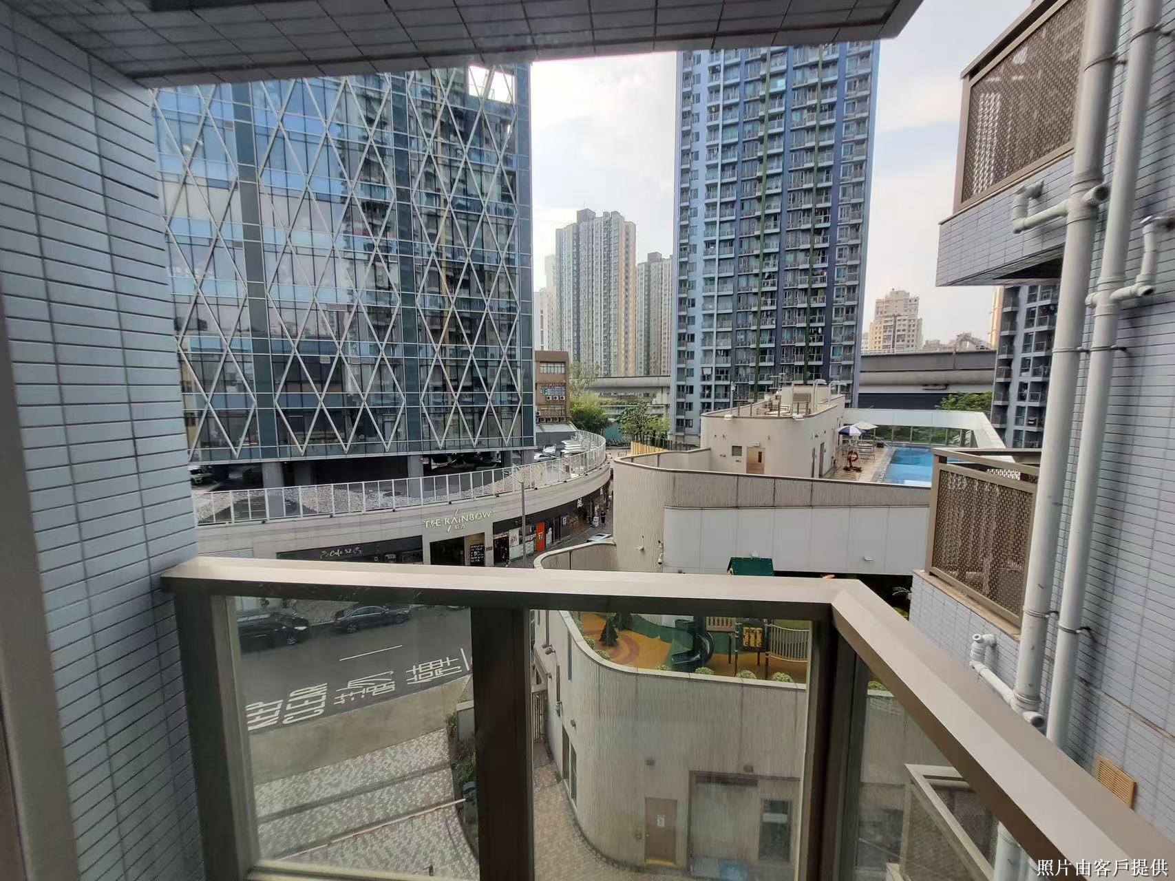 The Spectra - Image 4