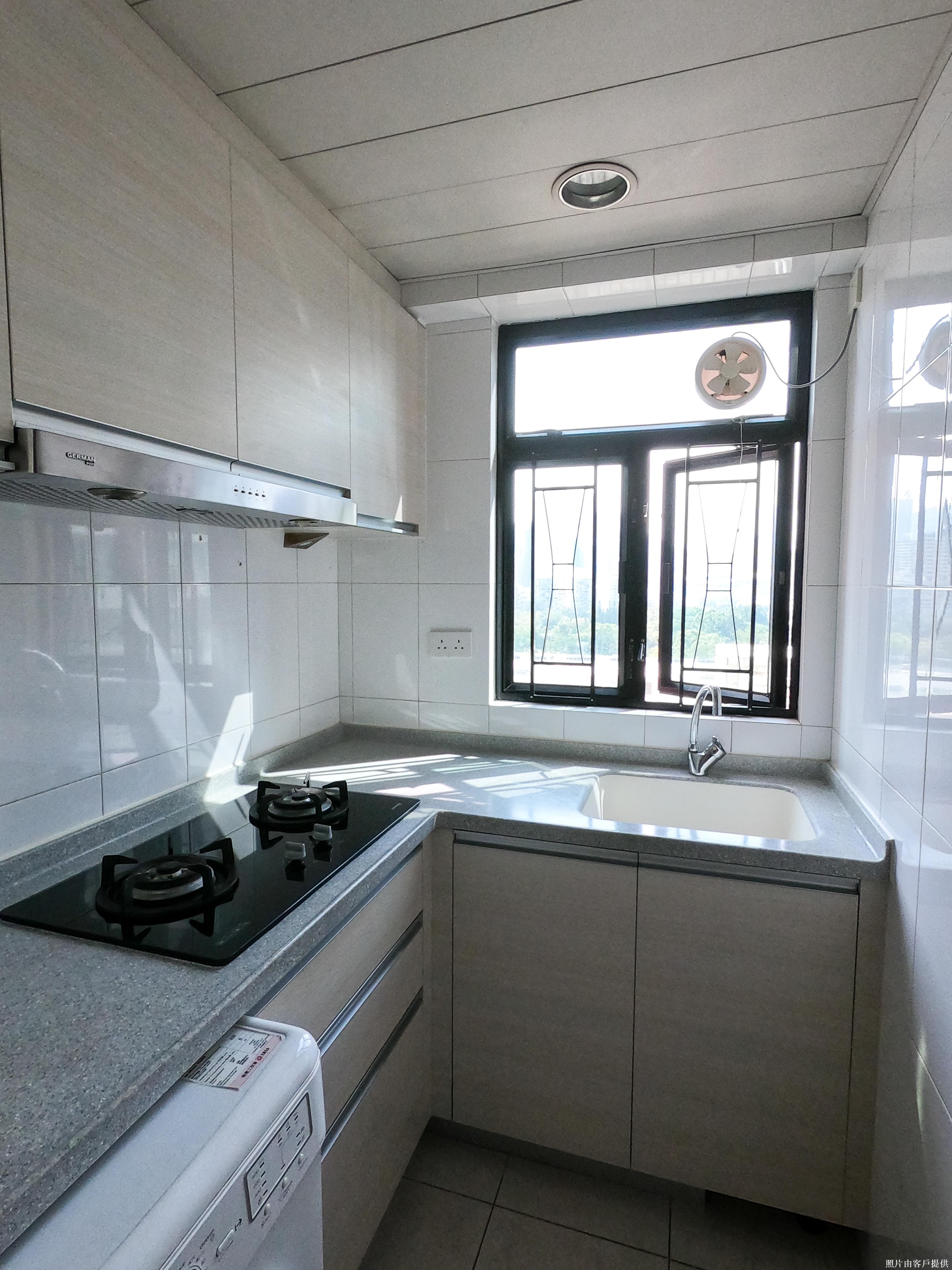 Grand Seaview Heights - Image 2