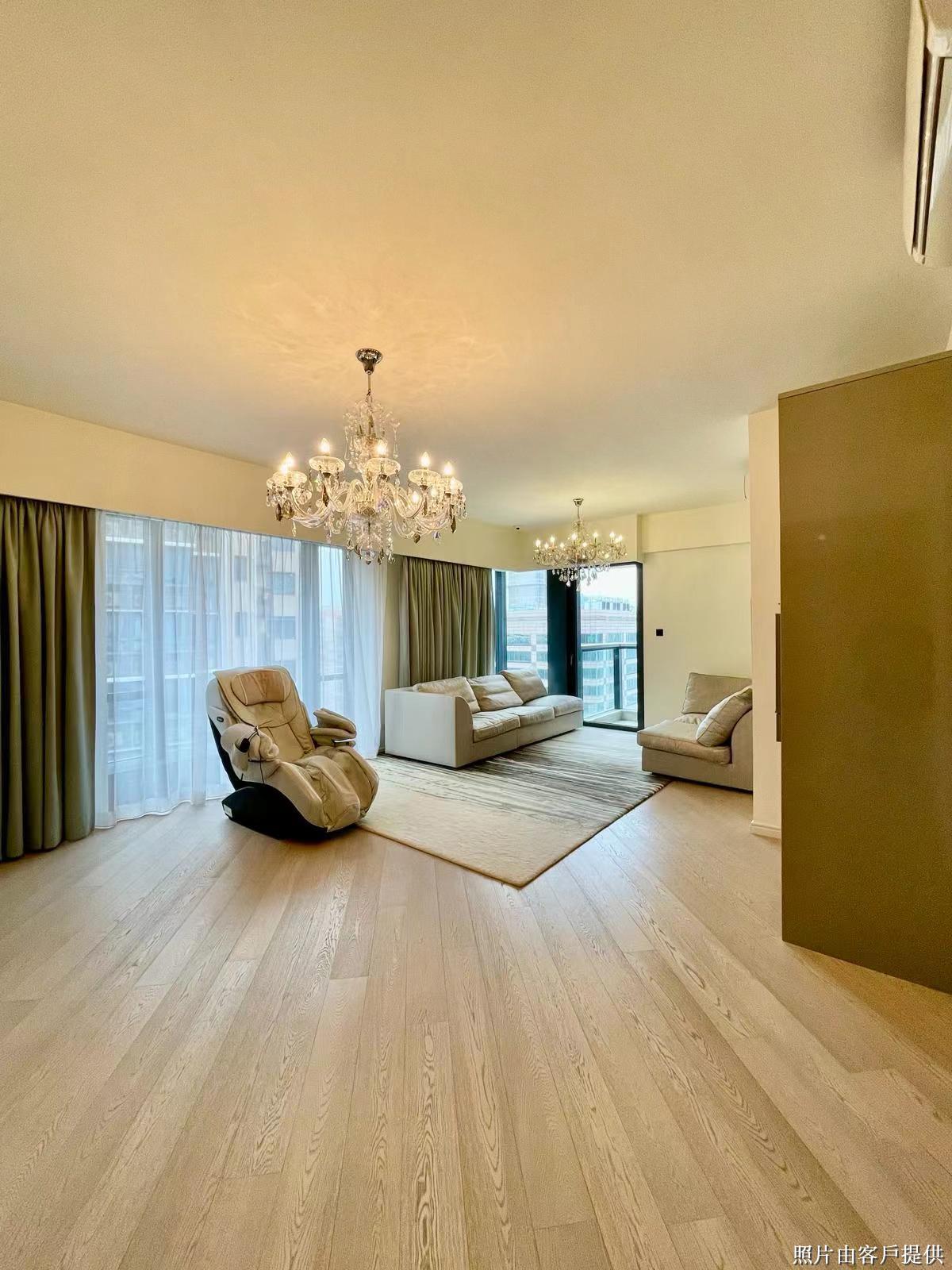 Fleur Pavilia Block 3