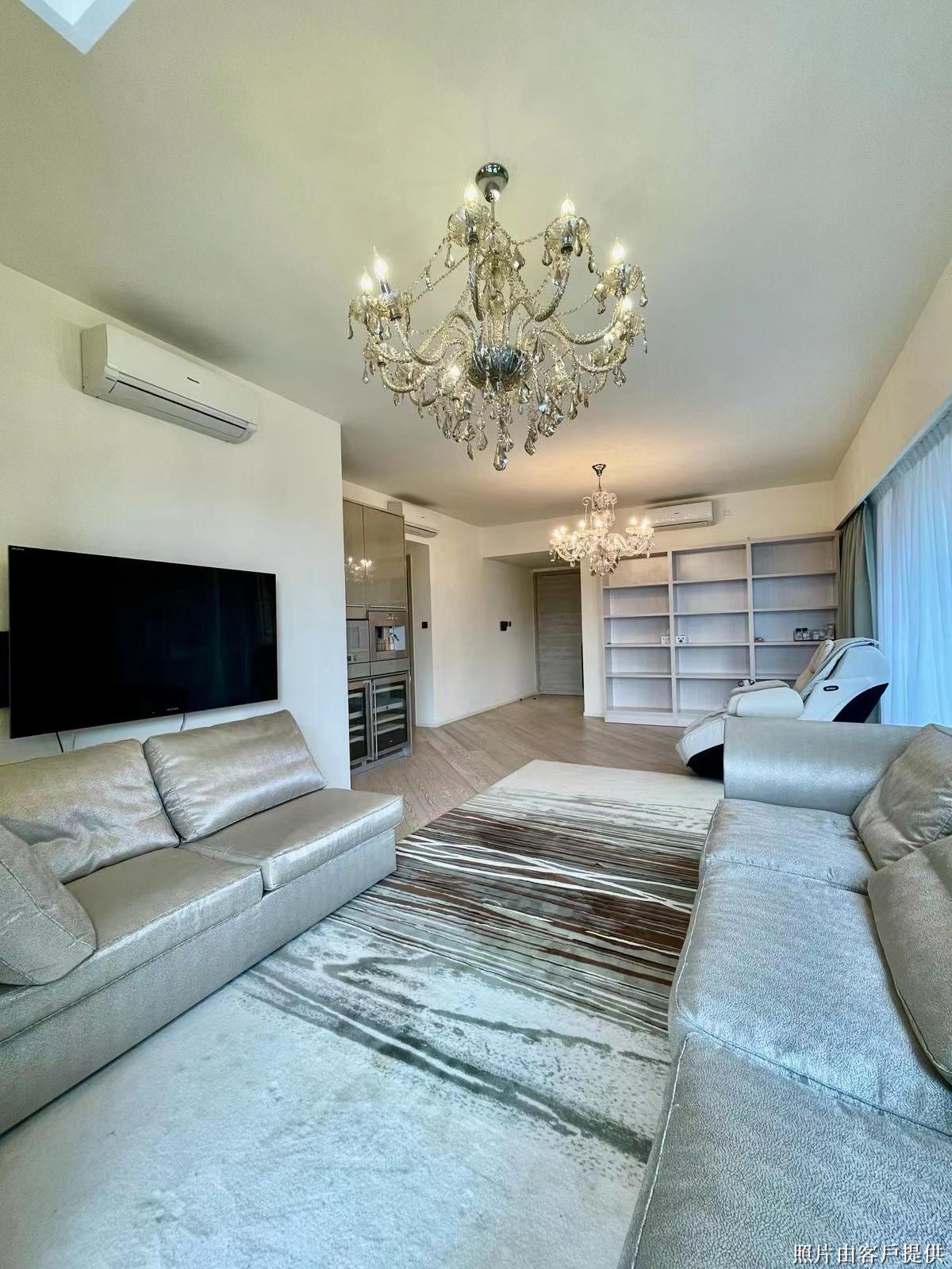 Fleur Pavilia Block 3 - Image 2