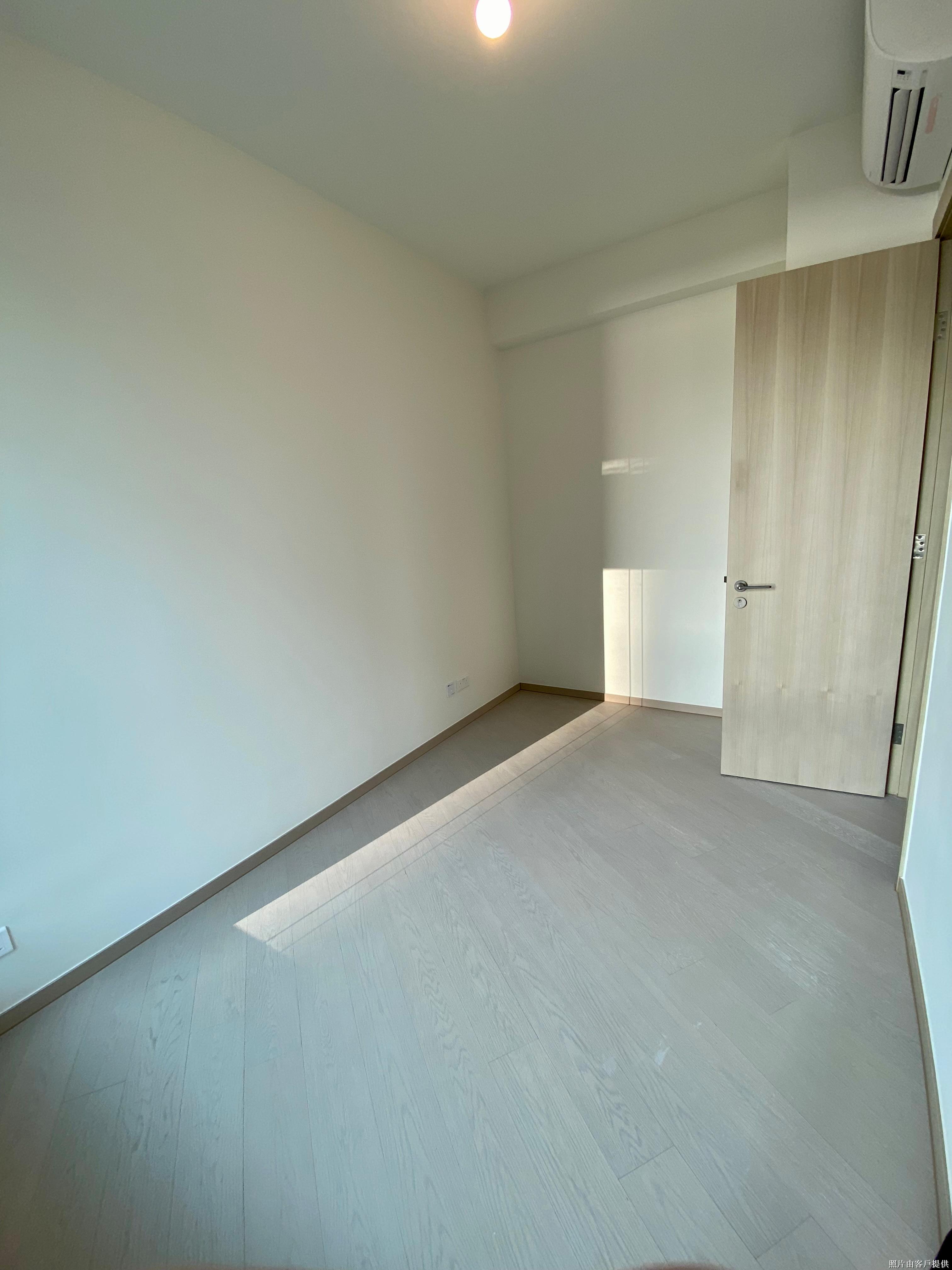 One Victoria (Block 2A) - Image 4