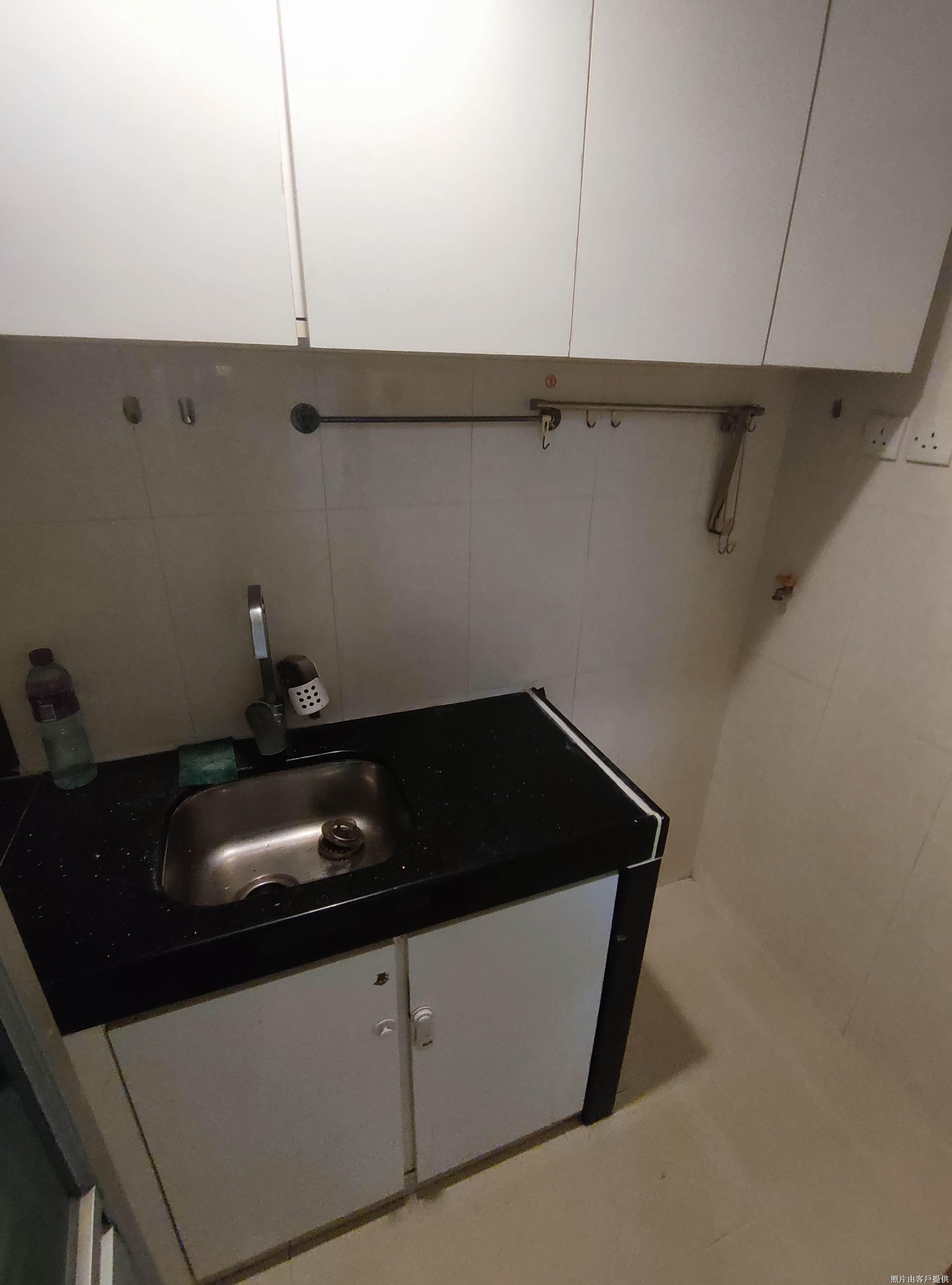 Tsuen Wan Centre (Chengtu House) - Image 3